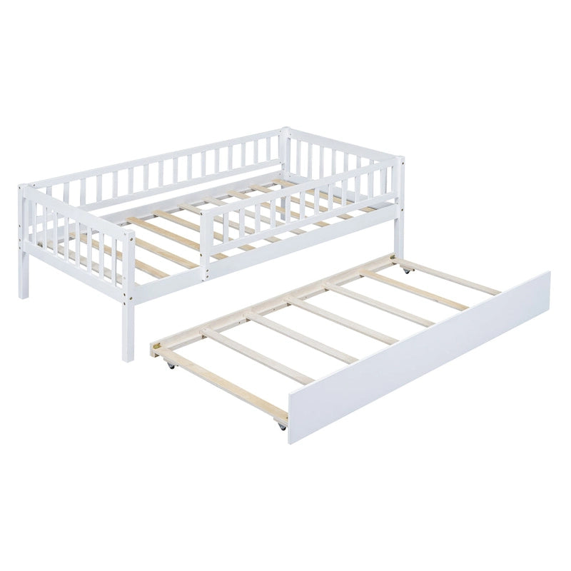 Lit de repos simple en bois avec lit gigogne et barrières de sécurité