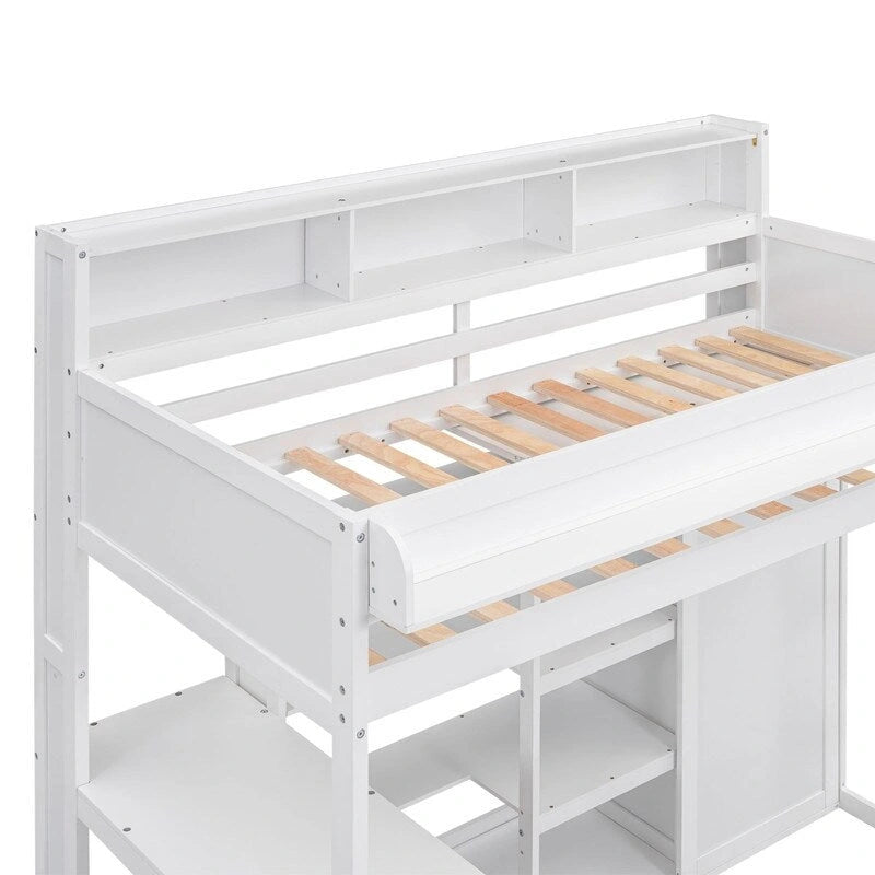 Lit mezzanine en bois pour enfant avec plusieurs étagères de rangement et armoire
