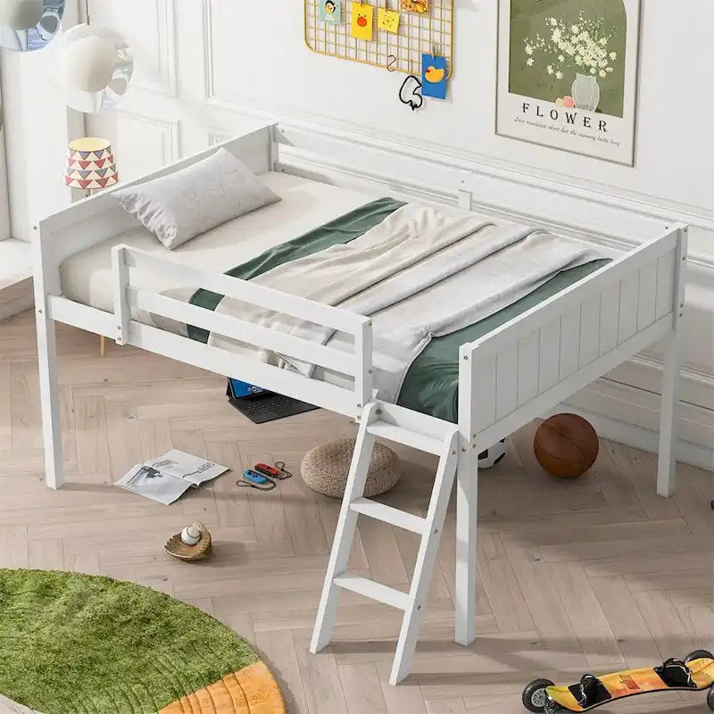Lit surélevé en bois avec échelle, l'échelle pouvant être placée à gauche ou à droite